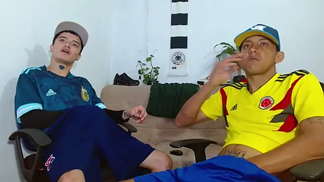 skinny23cm online show from February 7, 1:59 pm