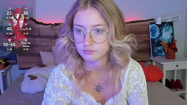 Nerissa xo online show from September 23, 8:51 pm