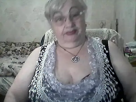 NatalieNorth online show from December 4, 10:32 pm