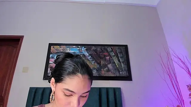 LunaAspen  online show from February 7, 6:12 pm