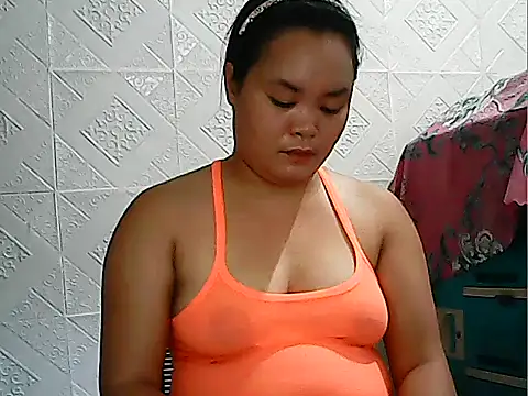 CreamyPussy4uxx online show from May 16, 12:13 am