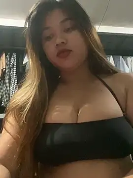 imogen x online show from June 18, 3:39 pm