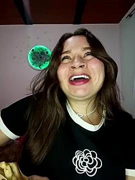 Isa Acosta online show from April 16, 11:07 pm