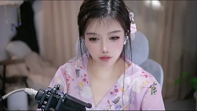 Fortune2Me online show from April 7, 4:58 am