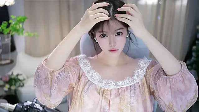 Fortune2Me online show from October 26, 5:14 am