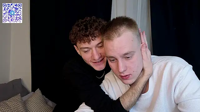 Kevin Young Cat online show from April 20, 9:18 pm