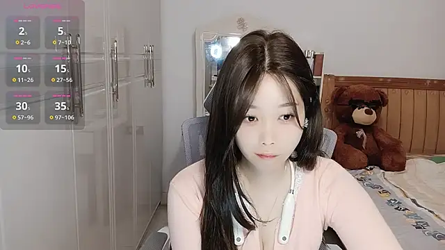 Xiaotantan-99 online show from October 21, 7:40 pm