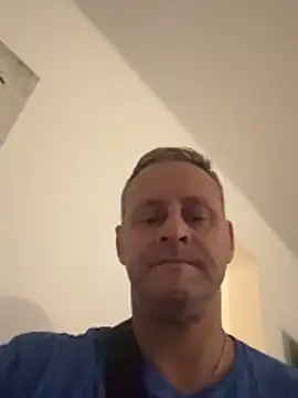 backdoorgalore4you online show from February 7, 7:40 pm