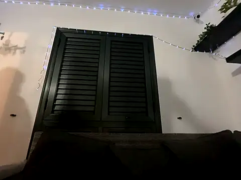 backdoorgalore4you online show from January 7, 9:51 pm