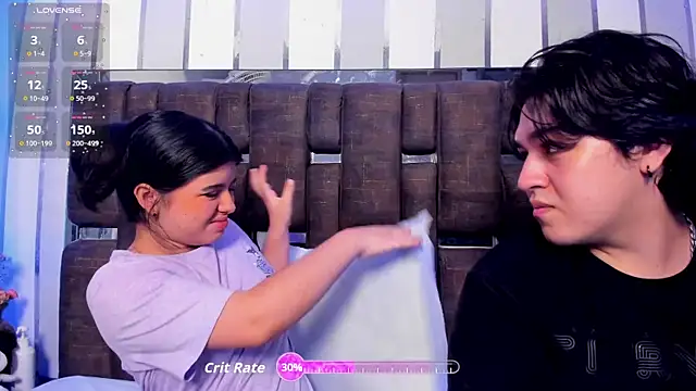 EmilyANDrew  online show from October 14, 4:59 am