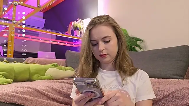 FlexiPixie online show from September 17, 2:26 pm