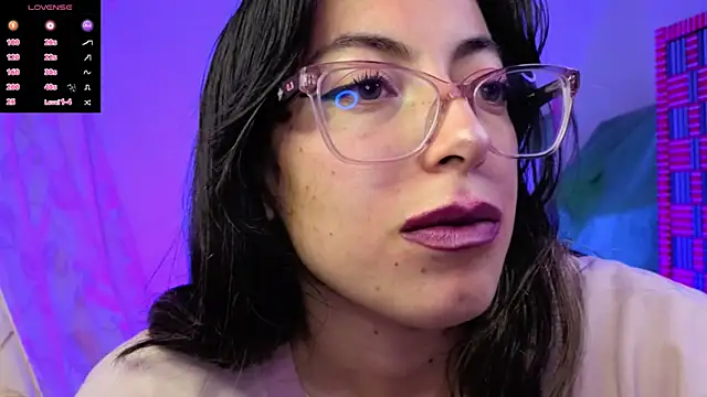 Miranda sexlove  online show from February 24, 7:12 pm