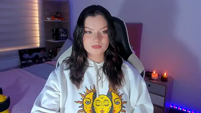 OphelianaRose33 online show from July 7, 5:16 pm