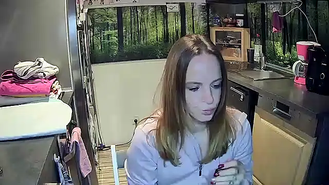 SexyMilf 37 online show from September 27, 8:16 pm