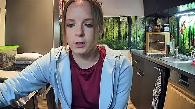 SexyMilf 37 online show from September 26, 8:06 pm