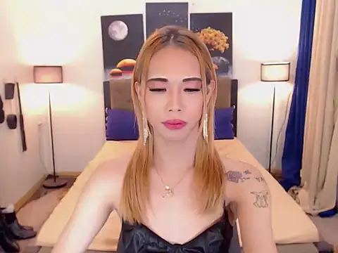 PreciousAmore online show from November 15, 10:49 am