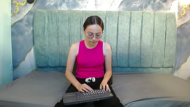 katalina07 1 online show from February 28, 8:19 pm