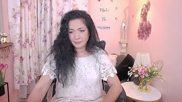 MyLovOne online show from July 5, 11:49 am