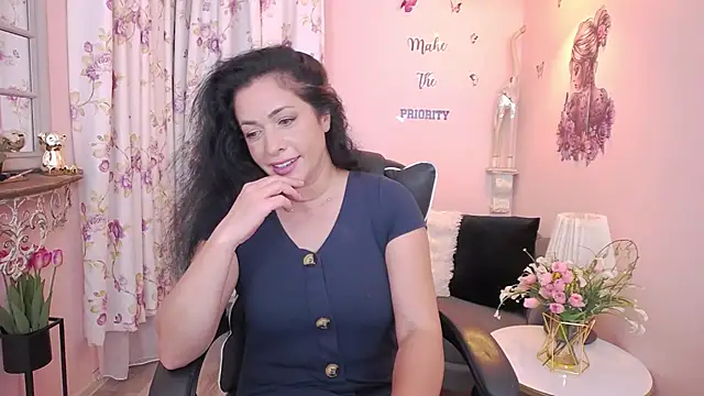 MyLovOne online show from June 23, 11:41 am