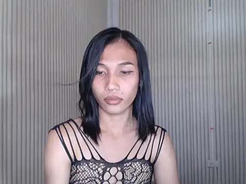 Urfucking khloe1 online show from February 12, 2:13 am