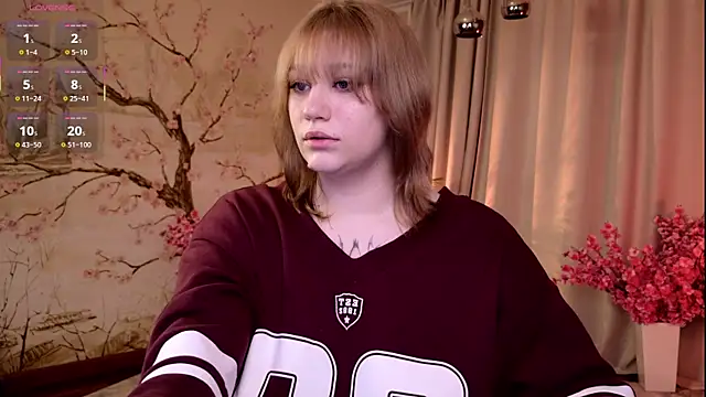 Morvelyn online show from November 18, 4:41 pm