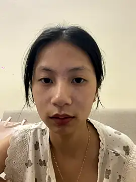 Lil-Gi online show from October 22, 3:50 pm