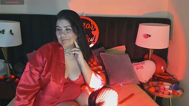 kiraGeiner online show from September 21, 7:40 am