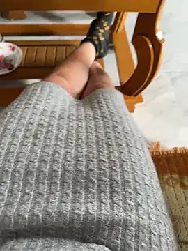 sharon-Hanna online show from February 10, 8:50 am