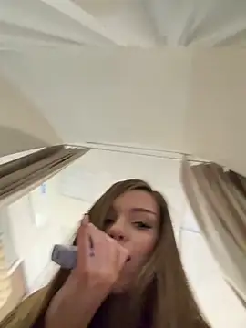 MarilynNova online show from February 13, 4:25 am