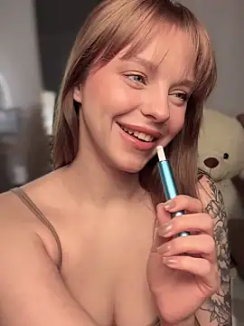 LilyFlamee online show from September 25, 1:10 pm