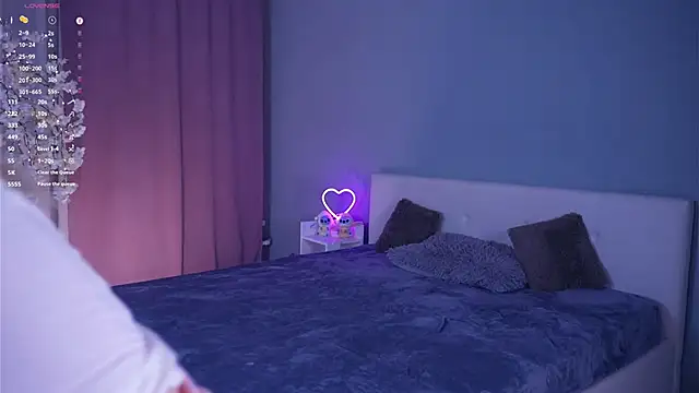 AccaCroyle online show from April 8, 8:11 pm