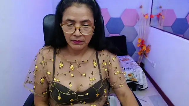 AmandaPeet online show from September 17, 7:56 pm