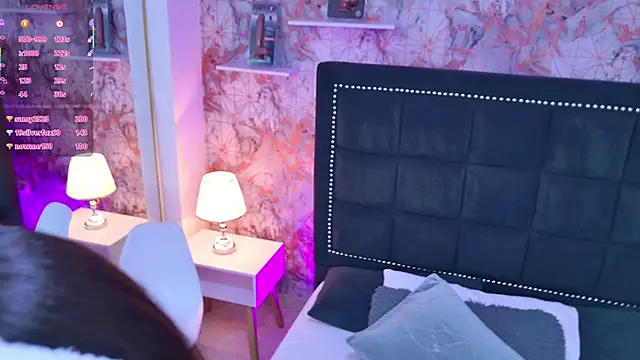 Angelique Angell online show from March 31, 7:47 pm