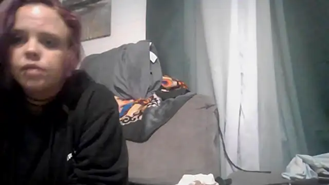 TWiSTYTheTwizted online show from June 20, 4:38 am