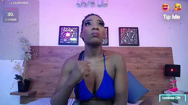 AlexandraCambell online show from October 5, 1:05 pm