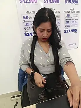 PAULA20- online show from November 26, 1:12 pm