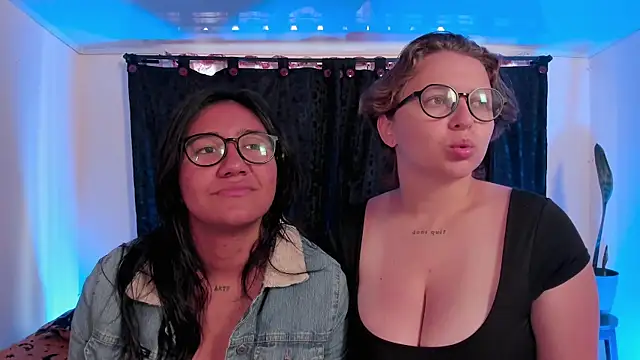 CrazyCakes  online show from April 10, 4:02 pm