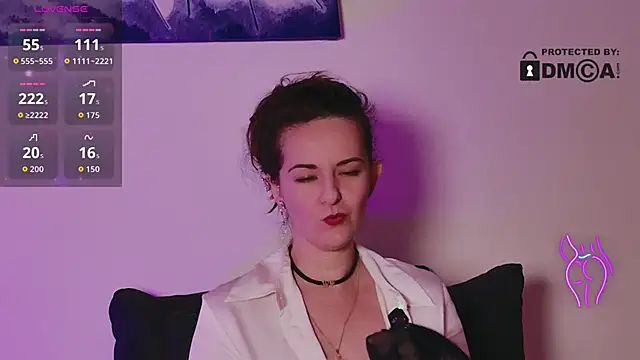 Witch in Silk online show from April 19, 6:10 pm