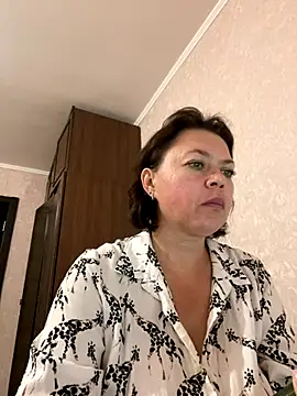 Kiravix online show from October 9, 3:16 pm