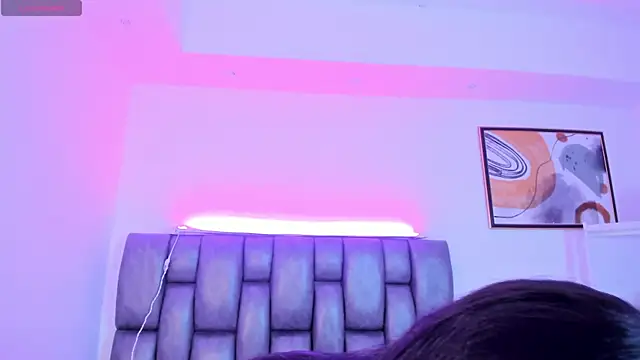 sofiacaramel online show from December 5, 6:20 pm