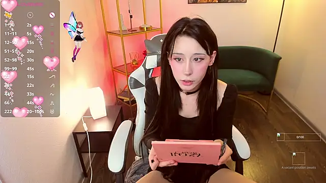 meomeee online show from October 9, 4:33 pm