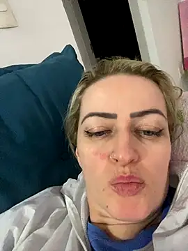 Alerquinasc online show from September 22, 11:47 pm