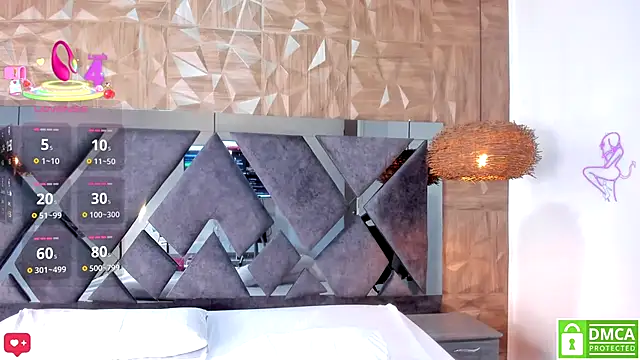 Selene  Lopez  online show from October 7, 8:57 pm