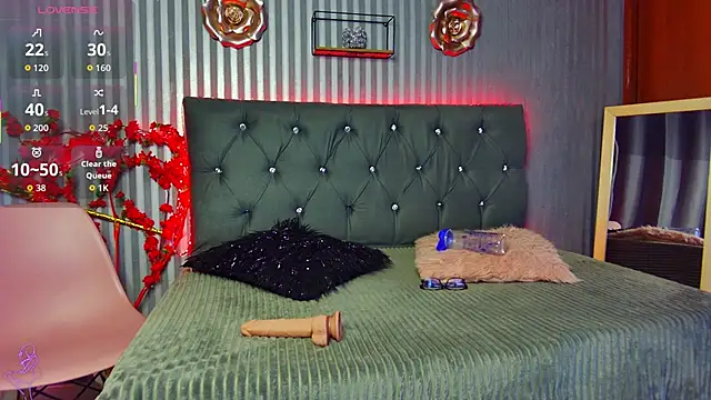 geminis milf online show from October 25, 6:59 pm