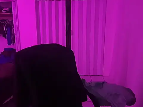 prettyykitty22 online show from September 25, 3:27 am