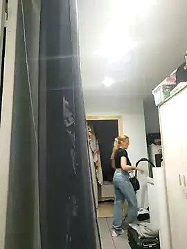 Mila Luciphya online show from September 16, 11:18 am