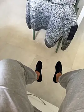 Manu97k online show from March 21, 10:31 am