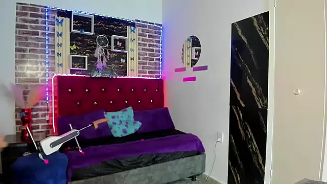 angelitasexxxhot online show from October 11, 12:15 am