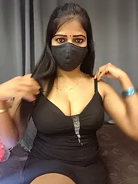 Misss-julli online show from November 25, 10:17 am