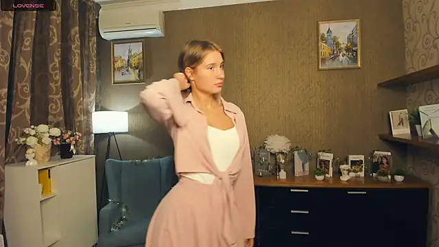 EdinaBiers online show from October 2, 8:36 pm